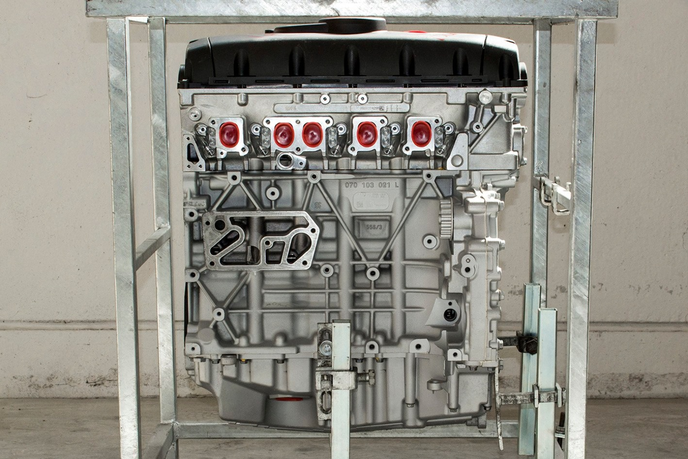 Engine REBUILT VOLKSWAGEN T5 2.5 TDI 130PS 96KW - BNZ - 070100092E - 070100031P