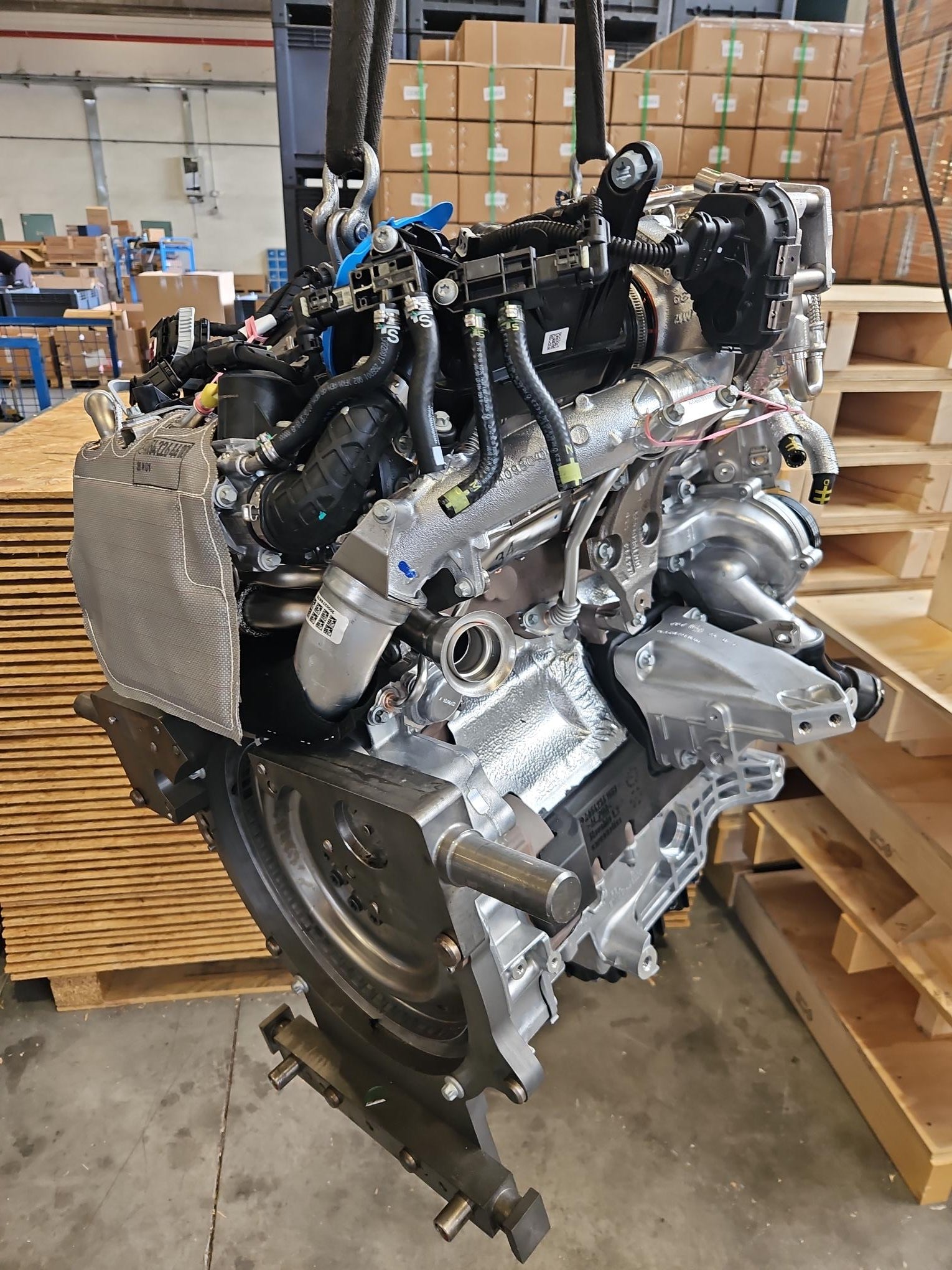 Engine NEW MERCEDES-BENZ C - E - CLE - CLS - GLC - GLE 2.0L 16V - OM654.820 - A6540105214