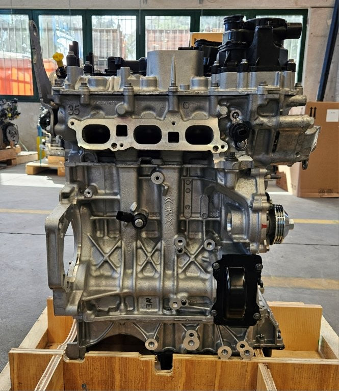 Motor NOVI Citroen Opel Peugeot 208 3008 5008 PSA 1.2 12v 3 cil E6 HN05