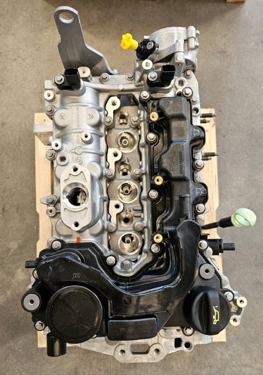 Motor NOVI Citroen Opel Peugeot 208 3008 5008 PSA 1.2 12v 3 cil E6 HN05